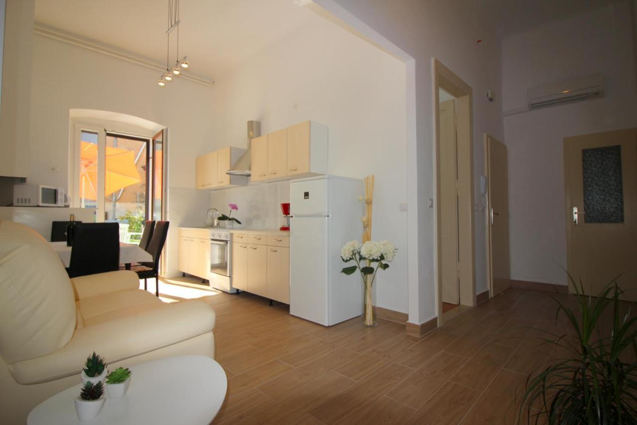 Apartment Old City بوريتش المظهر الخارجي الصورة